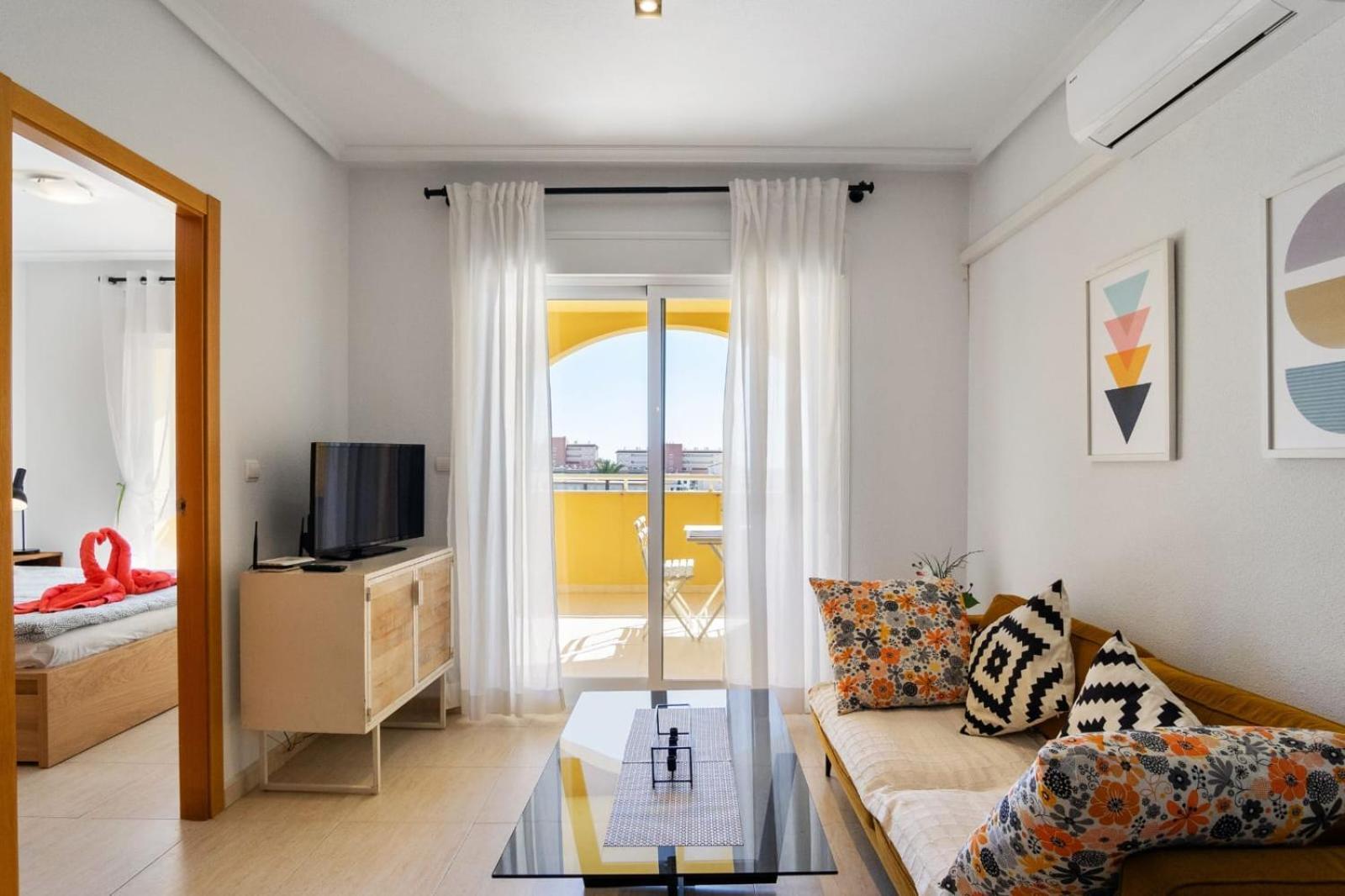 Nice Modern 2 Bed Apartment In Torrievieja Торевьиа Экстерьер фото
