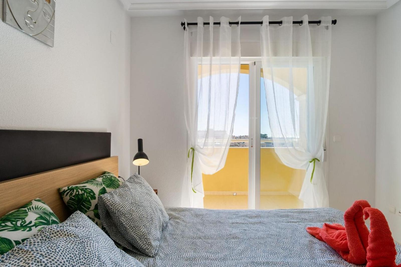 Nice Modern 2 Bed Apartment In Torrievieja Торевьиа Экстерьер фото
