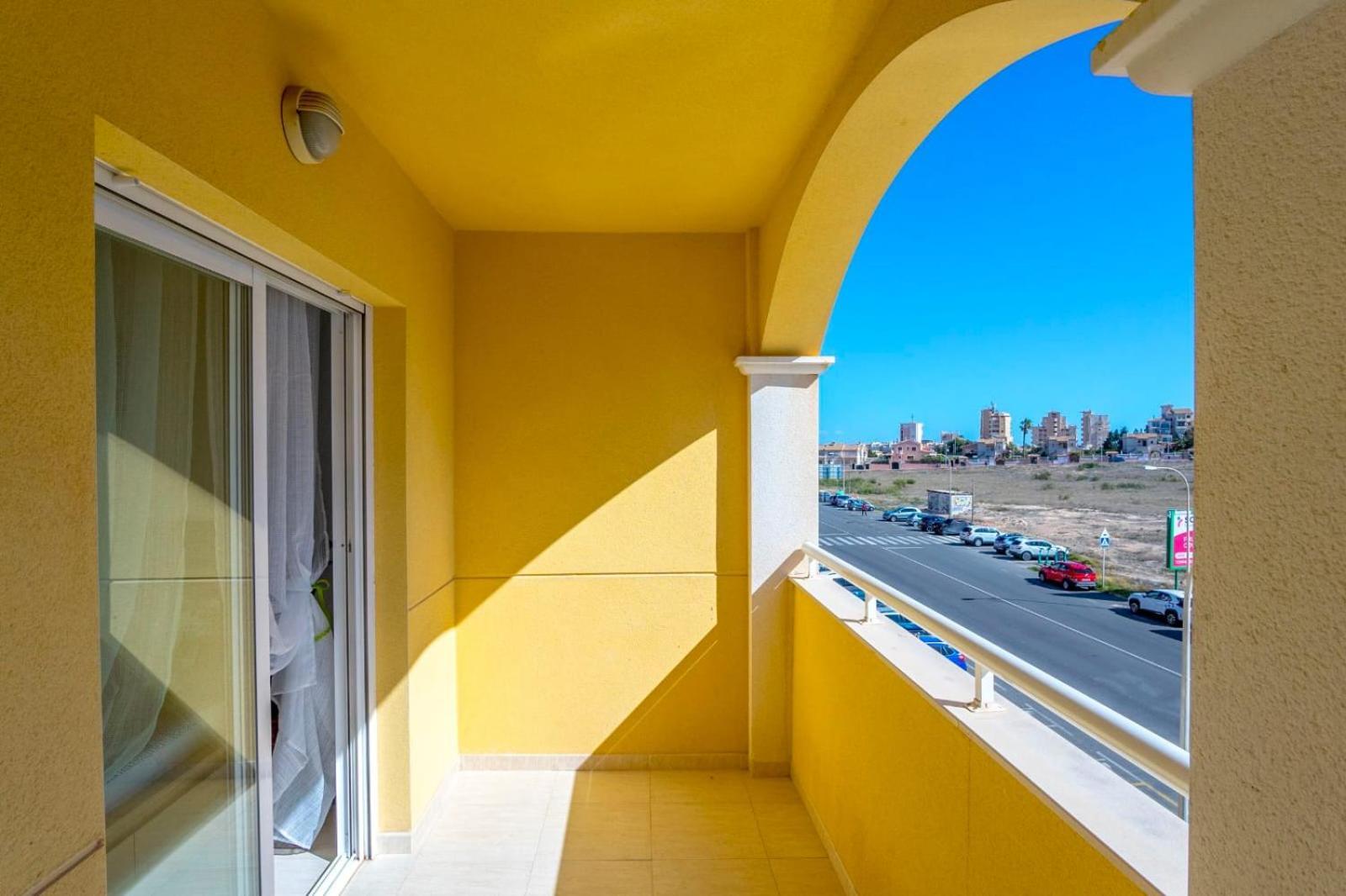 Nice Modern 2 Bed Apartment In Torrievieja Торевьиа Экстерьер фото